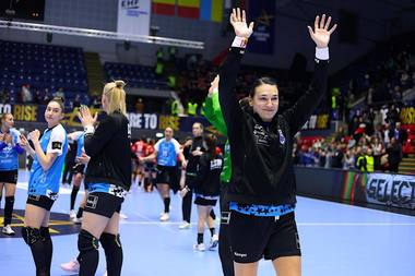 Handbal feminin: Cristina Neagu, nominalizată pentru cel mai bun inter stânga la EHF Excellence Awards, alături de alte 7 jucătoare din Liga Naţională