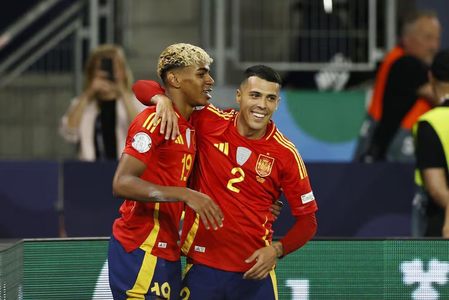 Liga Naţiunilor: Spania a învins Franţa, scor 5-4, şi este în finală