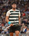 Carlos Alcaraz, în finală la Roland Garros, după abandonul lui Lorenzo Musetti