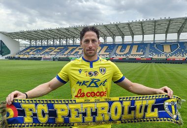 Petrolul Ploieşti anunţă venirea atacantului grec Konstantinos Doumtsios