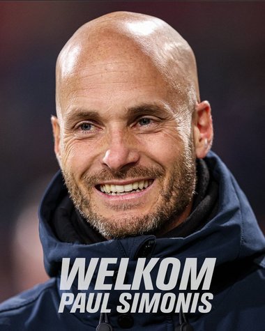 Olandezul Paul Simonis, noul antrenor al echipei VfL Wolfsburg