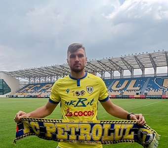 Chică-Roşă a semnat cu FC Petrolul Ploieşti
