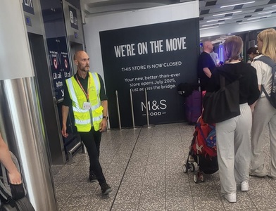 Luke Williams, fostul antrenor al echipei Swansea City, lucrează acum la Aeroportul Bristol