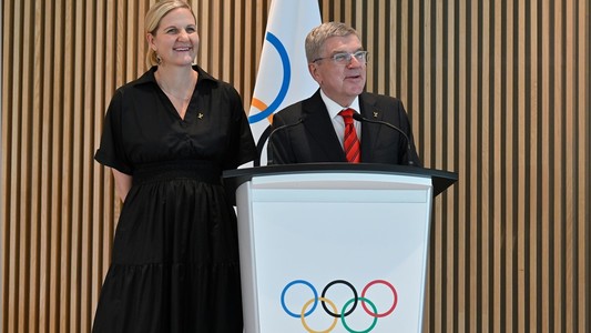 Thomas Bach părăseşte şefia Comitetului Internaţional Olimpic. Kirsty Coventry preia conducerea sportului mondial