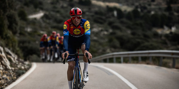 Fostul pilot de MotoGP, Aleix Espargaro, va participa în Turul Austriei, la ciclism