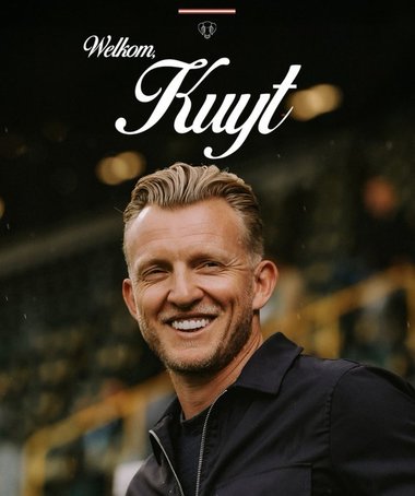 Dirk Kuyt, fost atacant al echipei Liverpool, va antrena în liga secundă olandeză