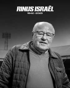 Rinus Israel, fost jucător şi antrenor olandez, a murit la 83 de ani. El a antrenat şi echipa Dinamo