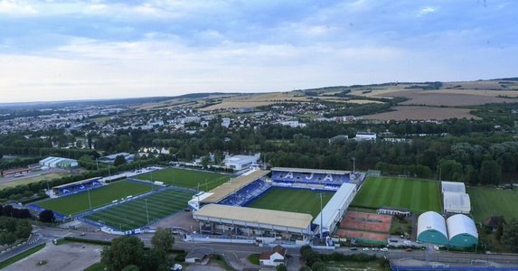 Un muncitor a murit din cauza caniculei la stadionul echipei Auxerre