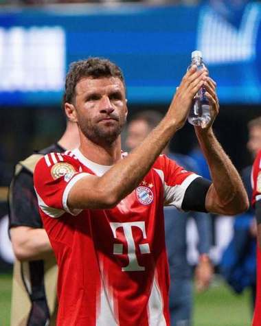 Legendarul Thomas Muller a jucat ultimul meci pentru Bayern Munchen. El părăseşte clubul bavarez după 25 de ani