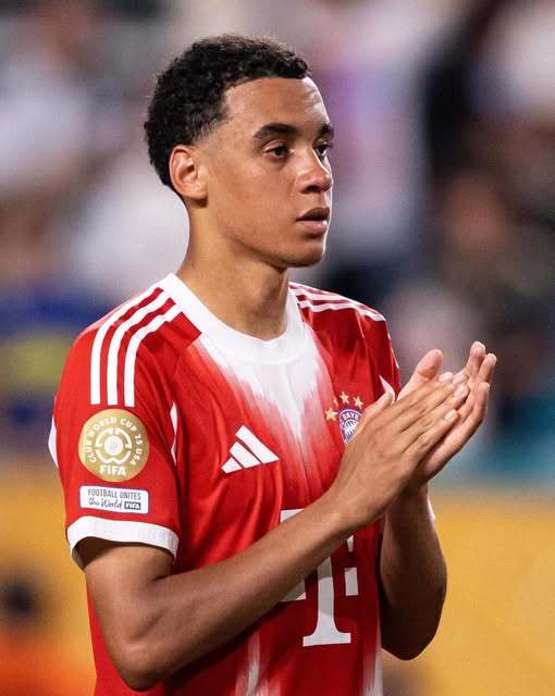 Bayern Munchen: Musiala a fost operat. El va lipsi câteva luni