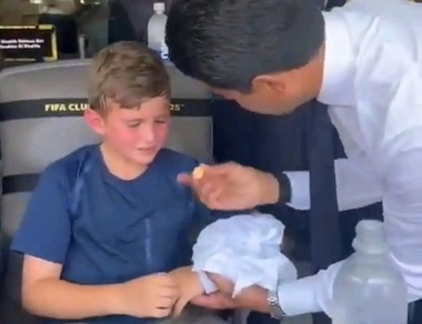 Cupa Mondială a Cluburilor: Nasser Al-Khelaïfi a îngrijit un copil care s-a rănit în tribună şi l-a invitat la finala cu Chelsea