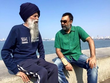 Indianul Fauja Singh, considerat cel mai vârstnic maratonist din lume, a murit la vârsta de 114 ani