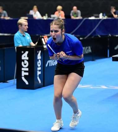 Tenis de masă: Bianca Mei-Roşu, medalie de bronz la dublu, la CE de Juniori / Finală între români la dublu masculin
