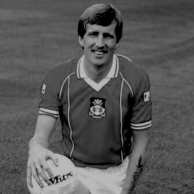 Joey Jones, fost fundaş al naţionalei Ţării Galilor şi al echipei Liverpool, a murit la 70 de ani