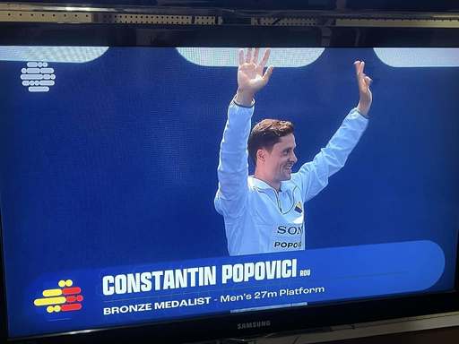 UPDATE - Constantin Popovici, medalie de bronz în concursul de sărituri în apă de la mare înălţime, la CM de Nataţie