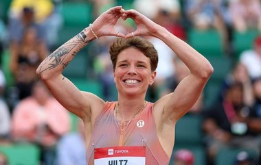 Atletism: Atleta transsexuală Nikki Hiltz denunţă testele genetice impuse de World Athletics