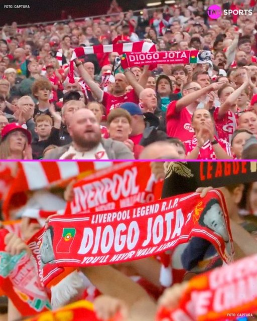 Fanii de la Liverpool, omagiu pentru Diogo Jota la primul meci pe Anfield de la decesul atacantului - VIDEO