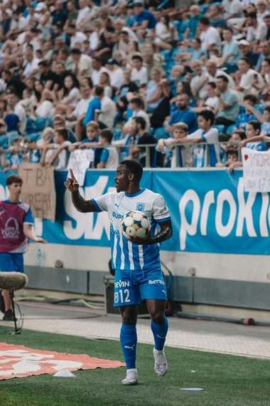 Superliga: Basilio Ndong pleacă de la Universitatea Craiova