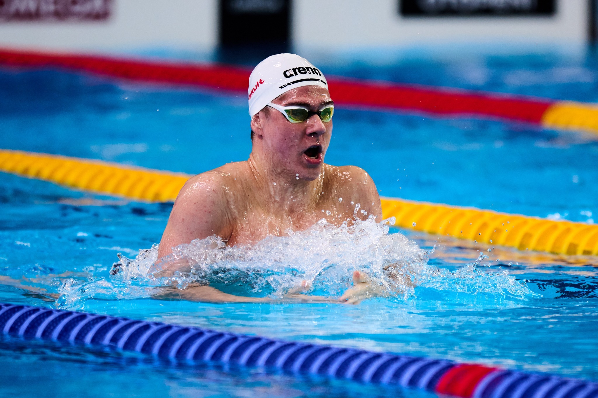 CM de Înot pentru Juniori: Darius Coman în finală la 200 m bras, Daria Silişteanu în semifinale la 50 m spate