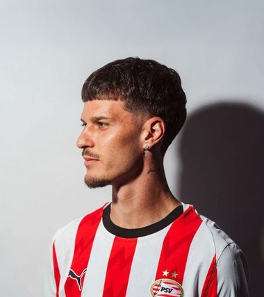 Eredivisie: Dennis Man a debutat oficial la PSV, care a învins pe FC Groningen cu 4-2