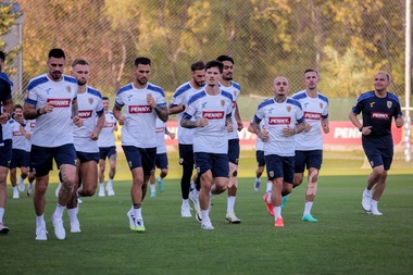 Echipa naţională: Aproape 1.000 de suporteri, majoritatea copii, au fost alături de tricolori în cele două zile, la Mogoşoaia