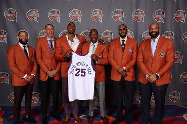 NBA: Carmelo Anthony şi Dwight Howard au fost incluşi în Hall of Fame
