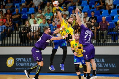 Handbal masculin: Vicecampioana Potaissa Turda, învinsă pe teren propriu de SCM Timişoara, în Liga Naţională