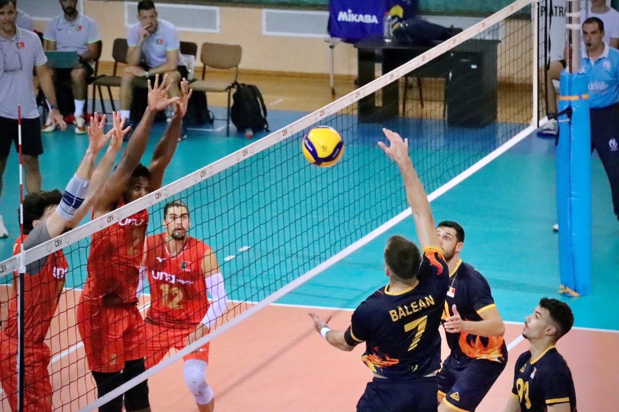 Volei masculin: România, eşec cu Portugalia în ultimul amical înaintea debutului la CM din Filipine