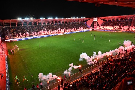 FC Petrolul, anunţ legat de modificarea Legii 4/2008 privind prevenirea şi combaterea violenţei cu ocazia competiţiilor şi a jocurilor sportive