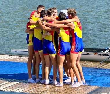 Zece medalii pentru România la Campionatele Balcanice de Canotaj de la Ioannina
