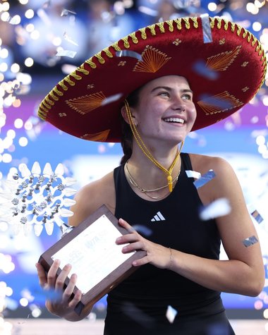 La doar 17 ani, americanca Iva Jovic a câştigat turneul WTA de la Guadalajara