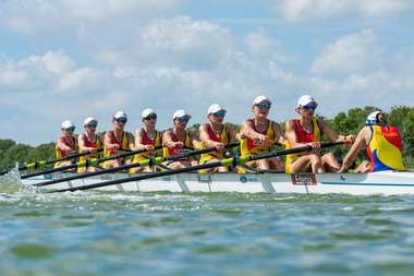 Medalie de argint pentru echipajul de 8+1 feminin la CM de Canotaj
