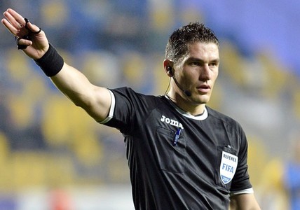 Istvan Kovacs va arbitra meciul Serbia – Albania, din preliminariile CM