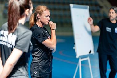 Handbal feminin: Iulia Curea şi Daniel Apostu, cooptaţi în staful naţionalei, înaintea EHF Euro Cup şi a Campionatului Mondial 