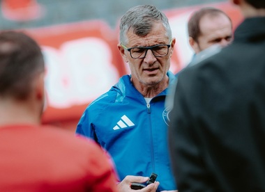 Superliga: Ioan Ovidiu Sabău s-a despărţit de Universitatea Cluj