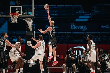 Baschet masculin: U BT Cluj pierde greu în Liga Adriatică, cu Dubai Basketball, care joacă şi în Euroligă; Halep, în tribune