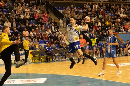Handbal masculin: HC Buzău, calificare la pas în turul 3 al European Cup, cu dublă victorie în faţa RK Leotar