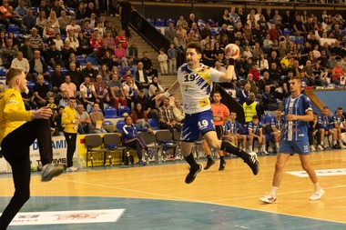 Handbal masculin: HC Buzău, calificare la pas în turul 3 al European Cup, cu dublă victorie în faţa RK Leotar