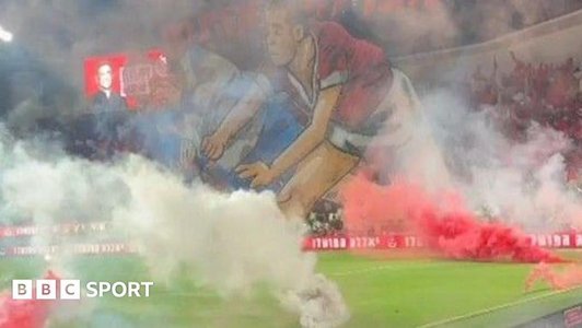 „Violenţe grave” la derbiul din Tel Aviv între Maccabi şi Hapoel. Meciul a fost anulat - VIDEO