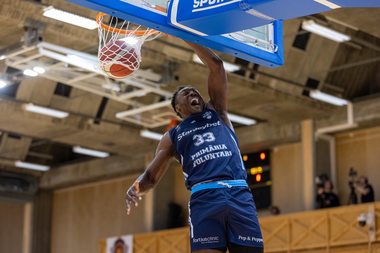 Baschet masculin: Bulls Kapfenberg - CSO Voluntari, scor 80-85, în European North Basketball League