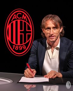 Luka Modric, generos la sosirea sa la AC Milan. Ce cadou le-a făcut noilor săi coechipieri