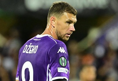 Edin Dzeko a devenit cel mai în vârstă marcator din istoria Conference League