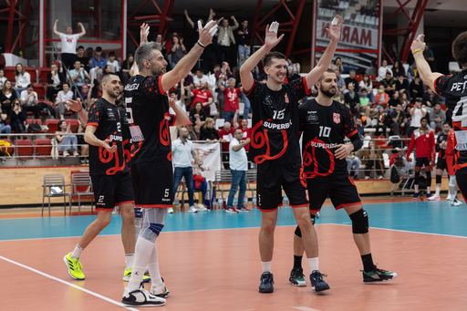 Volei masculin: Campioana Dinamo, calificare în turul II al Ligii Campionilor, după returul cu VC Strumica