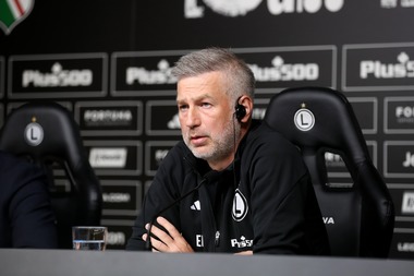 Legia Varşovia anunţă că s-a despărţit de Edward Iordănescu