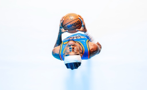 Spargere la casa unui star din NBA. Sportivul era la meci