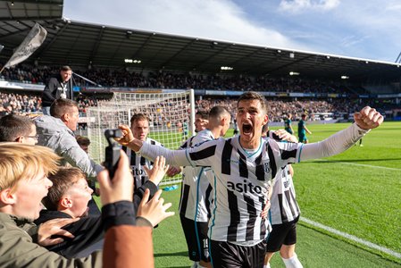 Eredivisie: Ultima clasată a făcut spectacol, într-un meci în care s-au marcat zece goluri