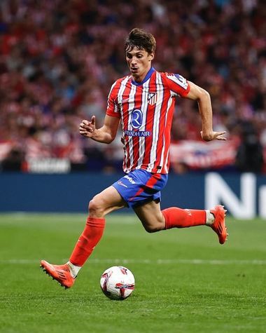 Fundaşul echipei Atletico Madrid, Robin Le Normand, a suferit o leziune la genunchiul stâng