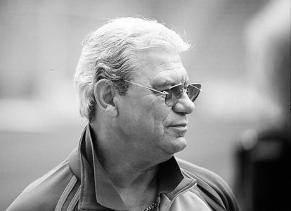 Emeric Ienei a fost înmormântat la Oradea, cu onoruri militare