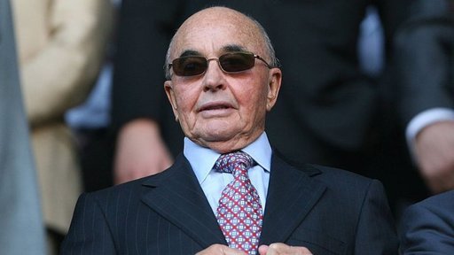 Donald Trump l-a graţiat pe miliardarul Joe Lewis, fostul proprietar al clubului Tottenham