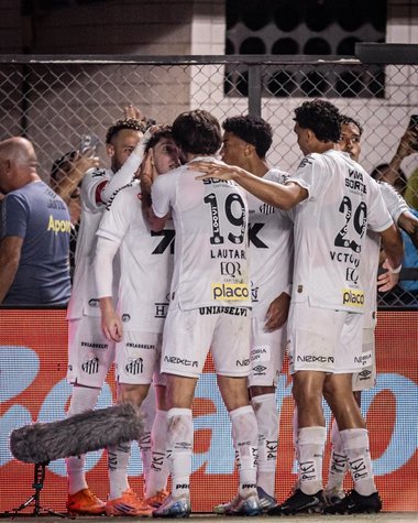 Cu Neymar în mare formă, Santos a învins Palmeiras, scor 1-0, şi a ieşit din zona retrogradării - VIDEO